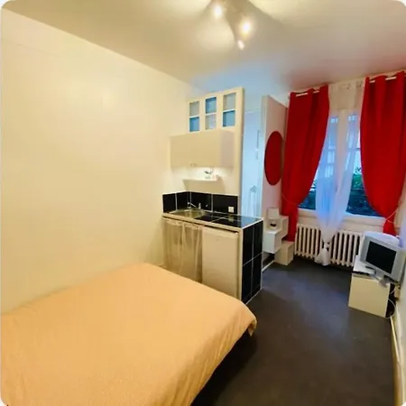 Apartment Jolie Studette Equipee St Mande Proche Bois Et Transports
