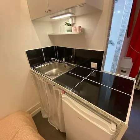 Jolie Studette Equipee St Mande Proche Bois Et Transports Apartment Saint-Mande